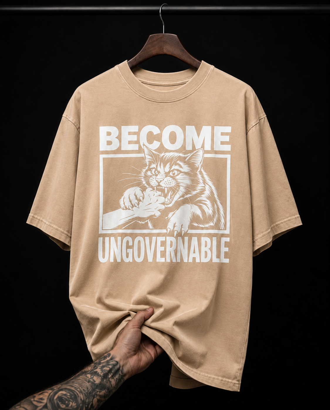 Become Ungovernable Cat graphic T-shirt